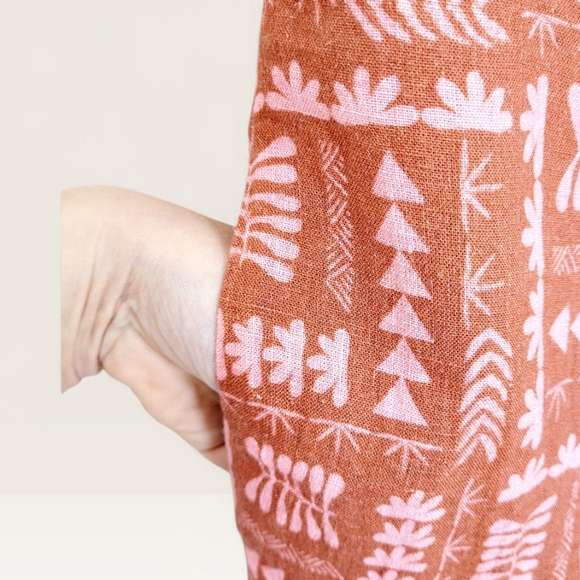 NWT FAHERTY x Anna Kahalekulu Artist Series Vintage Wash Linen Maxi Sun Dress S - Picture 5 of 13